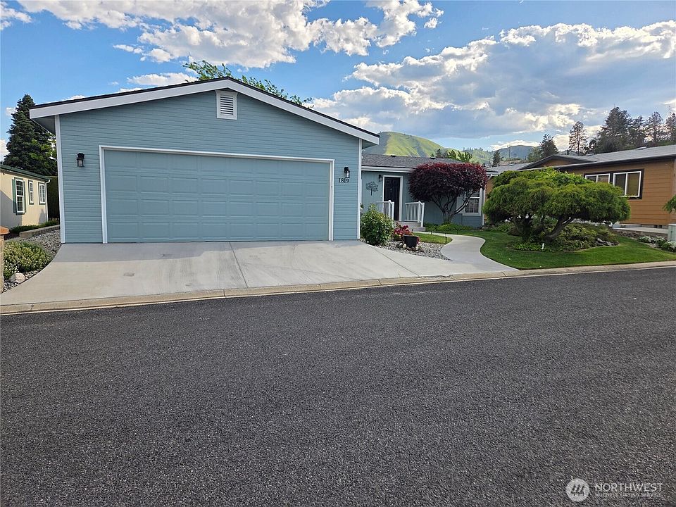 1st image of 1819 Heritage Drive