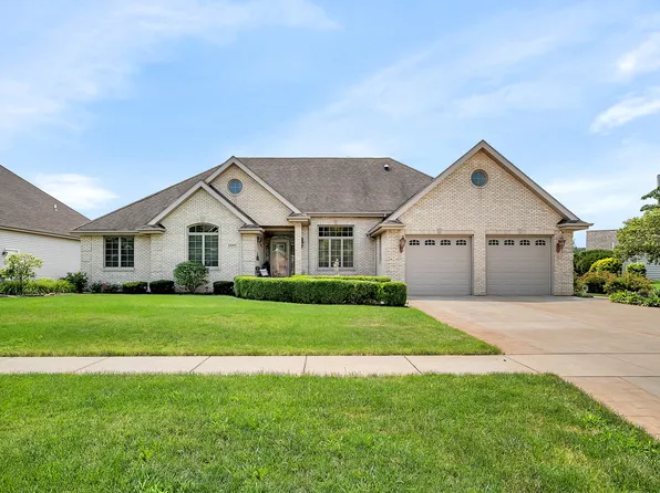 25207 W Meadowlark Dr, Channahon, IL 60410