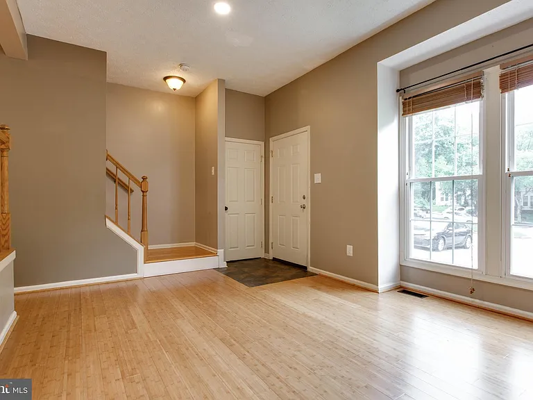 3400 Oak West Dr — Photo 7
