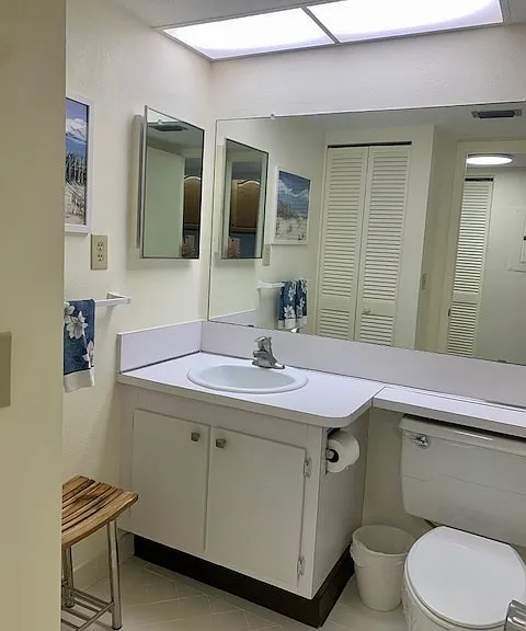 4750 Cove Cir #406 — Photo 17