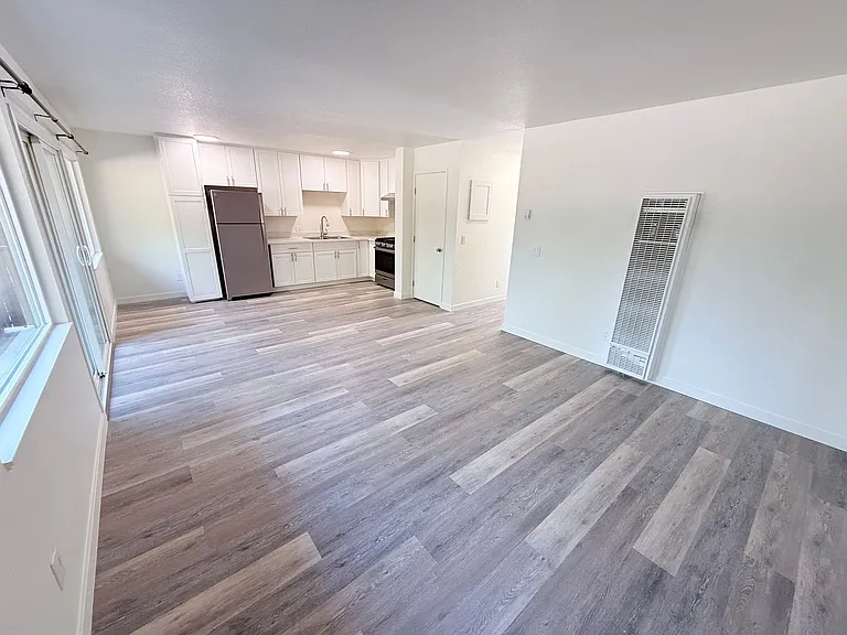 3624 Terry Ln #9 — Photo 5