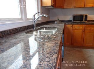 121 Walnut St #1, Somerville, MA 02145