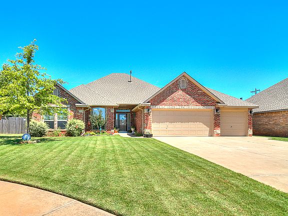 5th image of 1305 Lancelot Dr