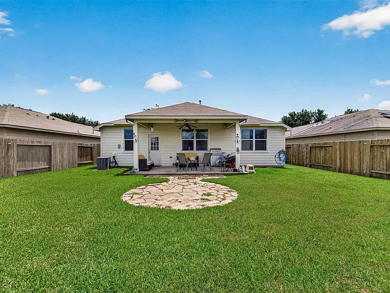16123 Ducktail Ln — Photo 40