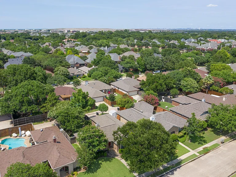 626 Cribbs Dr — Photo 36