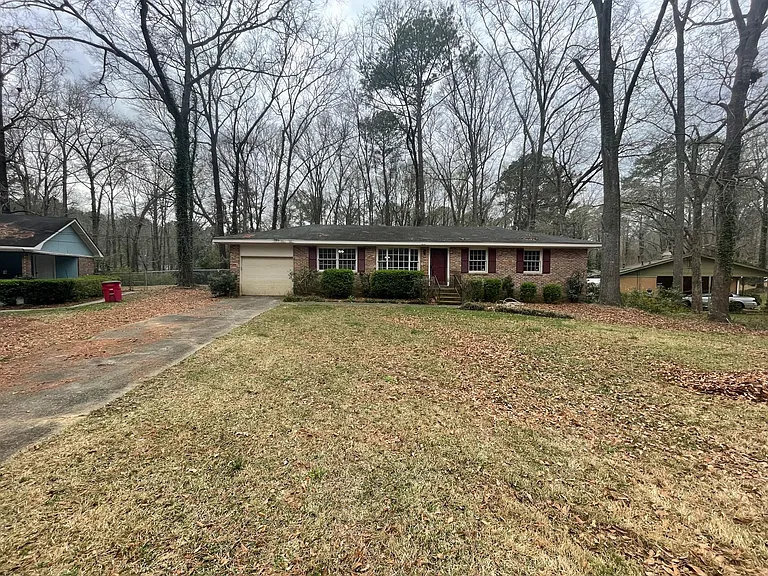 1114 Greendale Ct — Photo 16