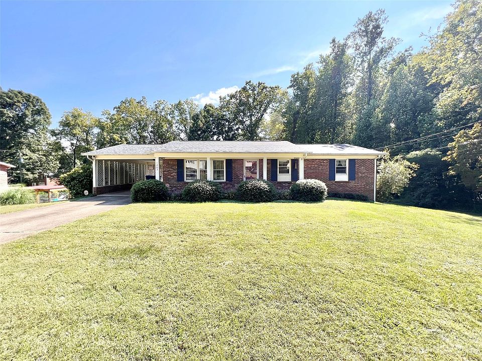 1st image of 1203 Floral Dr
