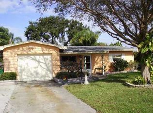 10805 87th Ave, Seminole, FL 33772