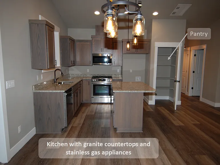 255 NW Douglas St — Photo 29