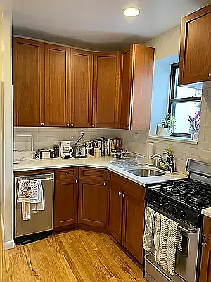 Rented by Compass | media 11