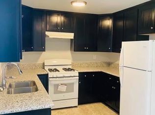 432 W 99th St #2, Los Angeles, CA 90003