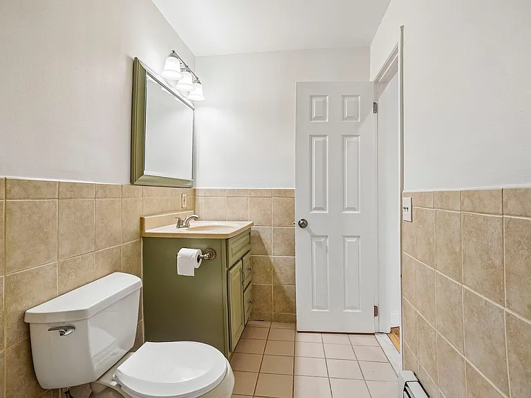 82 Manhattan Ave #6 — Photo 17