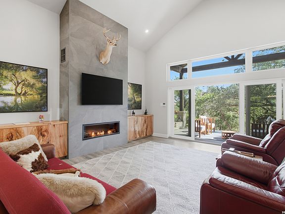 4th image of 356 CREEKWOOD DR