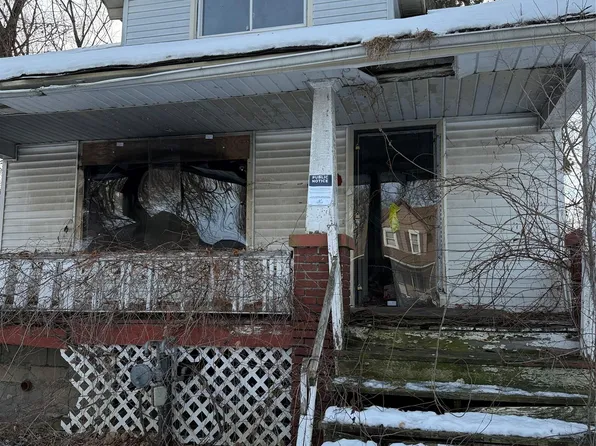 8315 Chalfonte St, Detroit, MI 48238