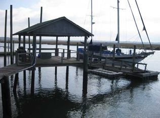 8779-J K Palmetto Rd, Edisto Island, SC 29438