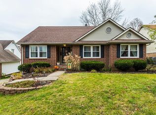 1208 Rockbridge Rd, Lexington, KY 40515