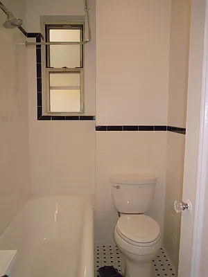 Rented by Metropolitan Equities | media 14