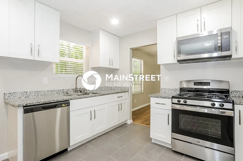 997 Redan Trail — Photo 4