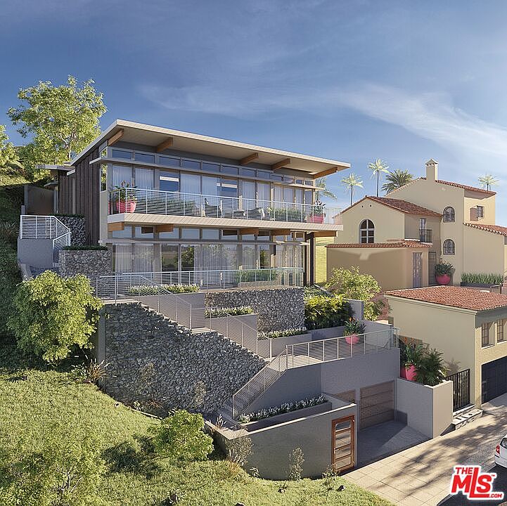 1st image of 3324 N Knoll Dr