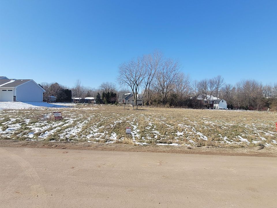 1st image of Lakeland Dr #20