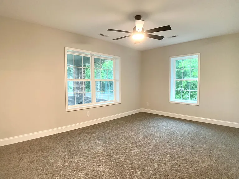 917 Sinclair Dr — Photo 27