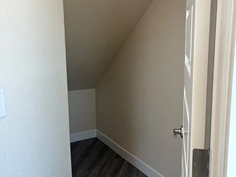 3621 Venice Ave — Photo 10