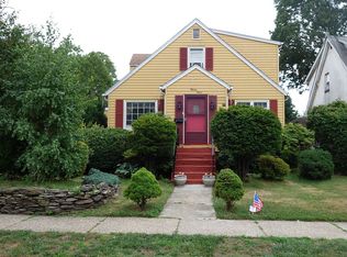 33 Mount Prospect Ave, Clifton, NJ 07013