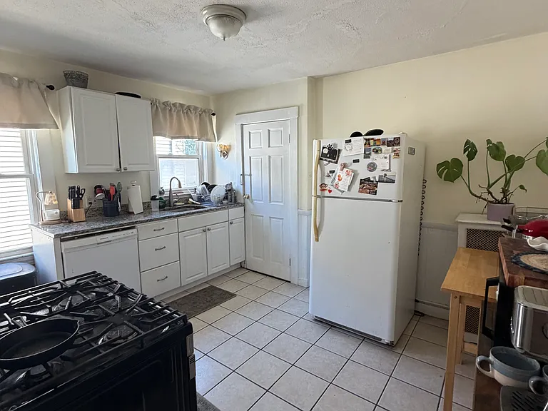 175 Boston Ave #4 — Photo 9