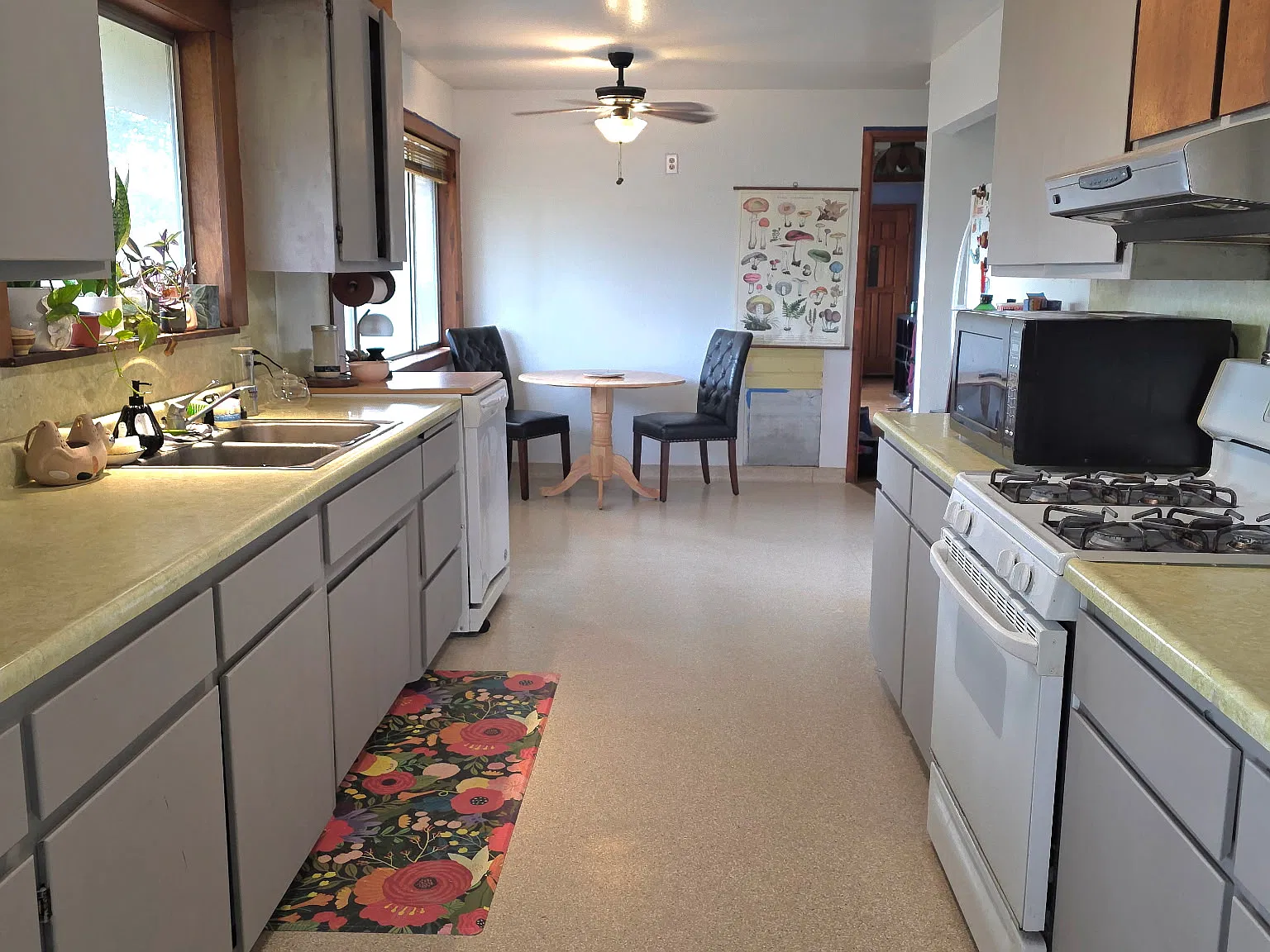 4 bed, 2312 sqft, $2,600 — Photo 2