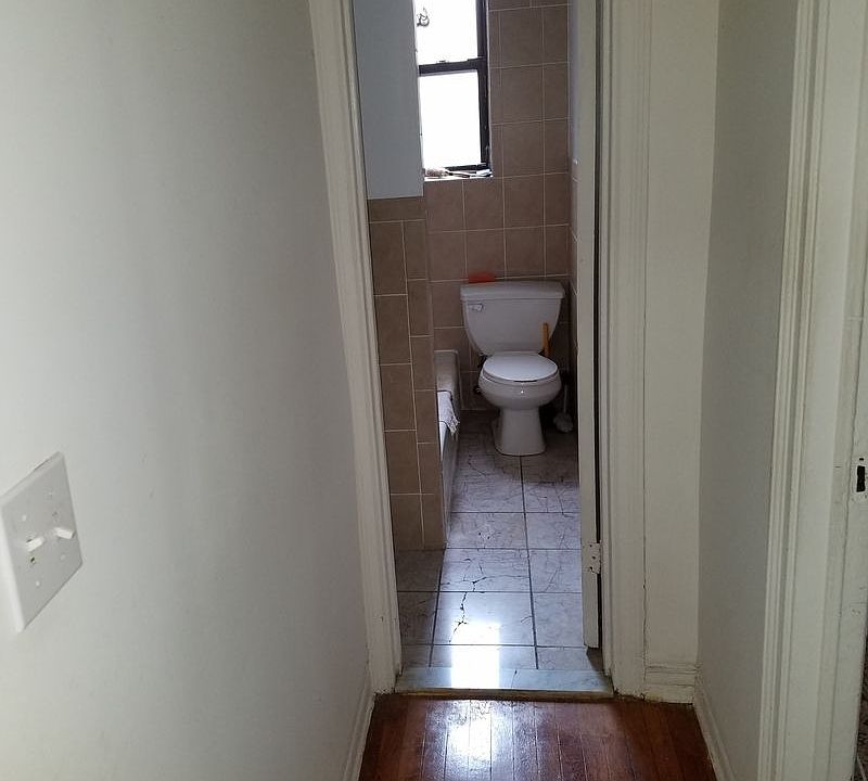 1st image of 4516 44th St APT 2B