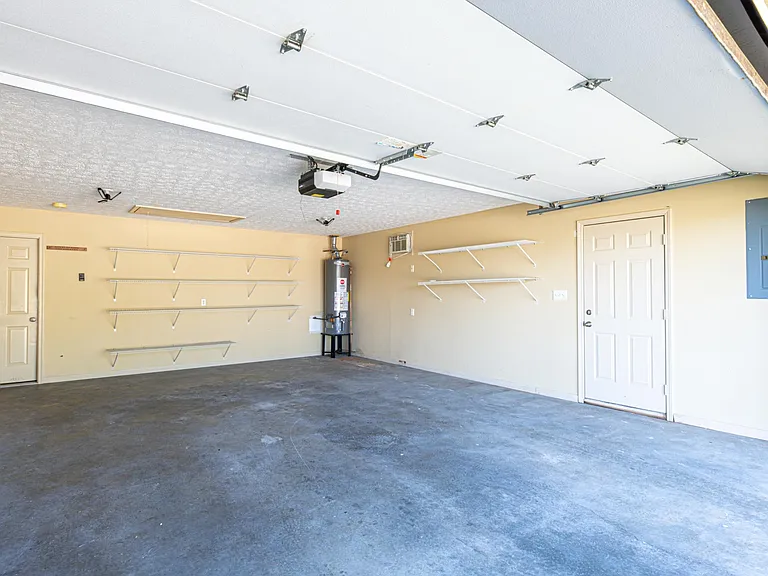 1315 Hunters Way Ct — Photo 27
