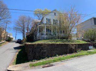 85 S Church St, Carbondale, PA