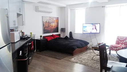 Rented by New York Residence