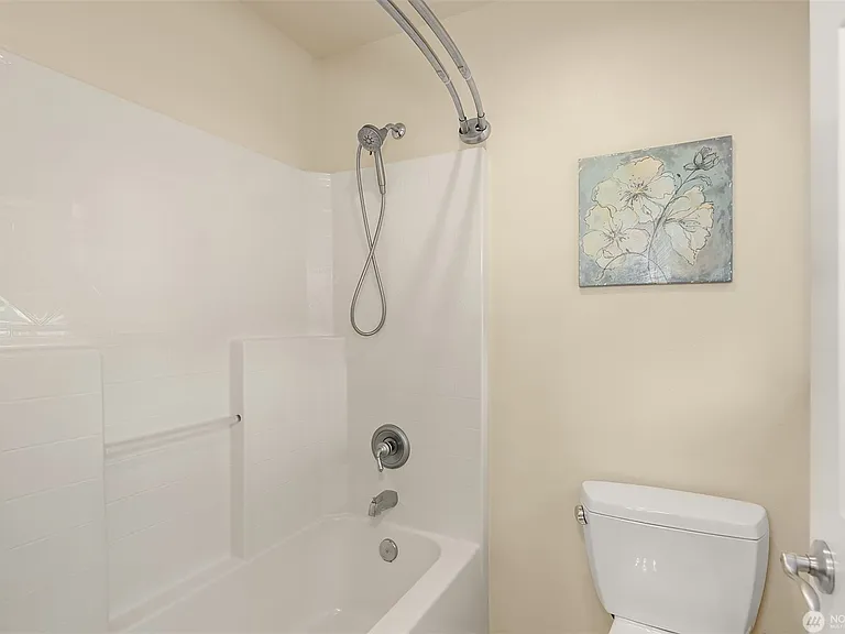 24823 SE 22nd Ct — Photo 26