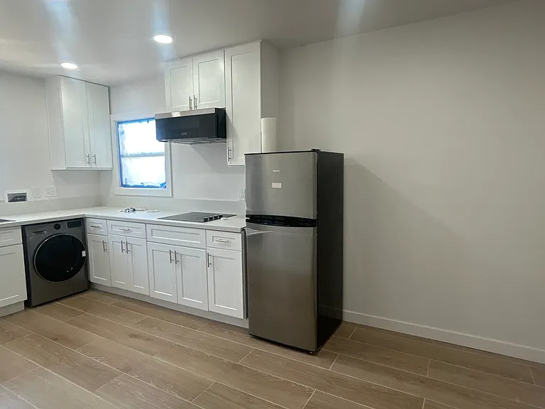 2444 Fairmount Ave #B — Photo 11