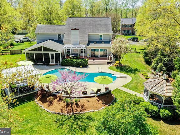 4th image of 3254 Breckenridge Way