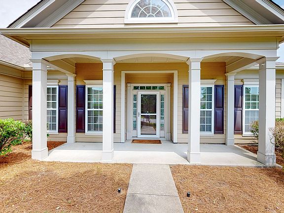 4th image of 247 Antebellum Ln