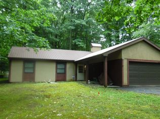 752 Saint Martin Rd, Du Bois, PA 15801