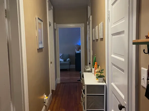 42 Calvin St, Somerville, MA