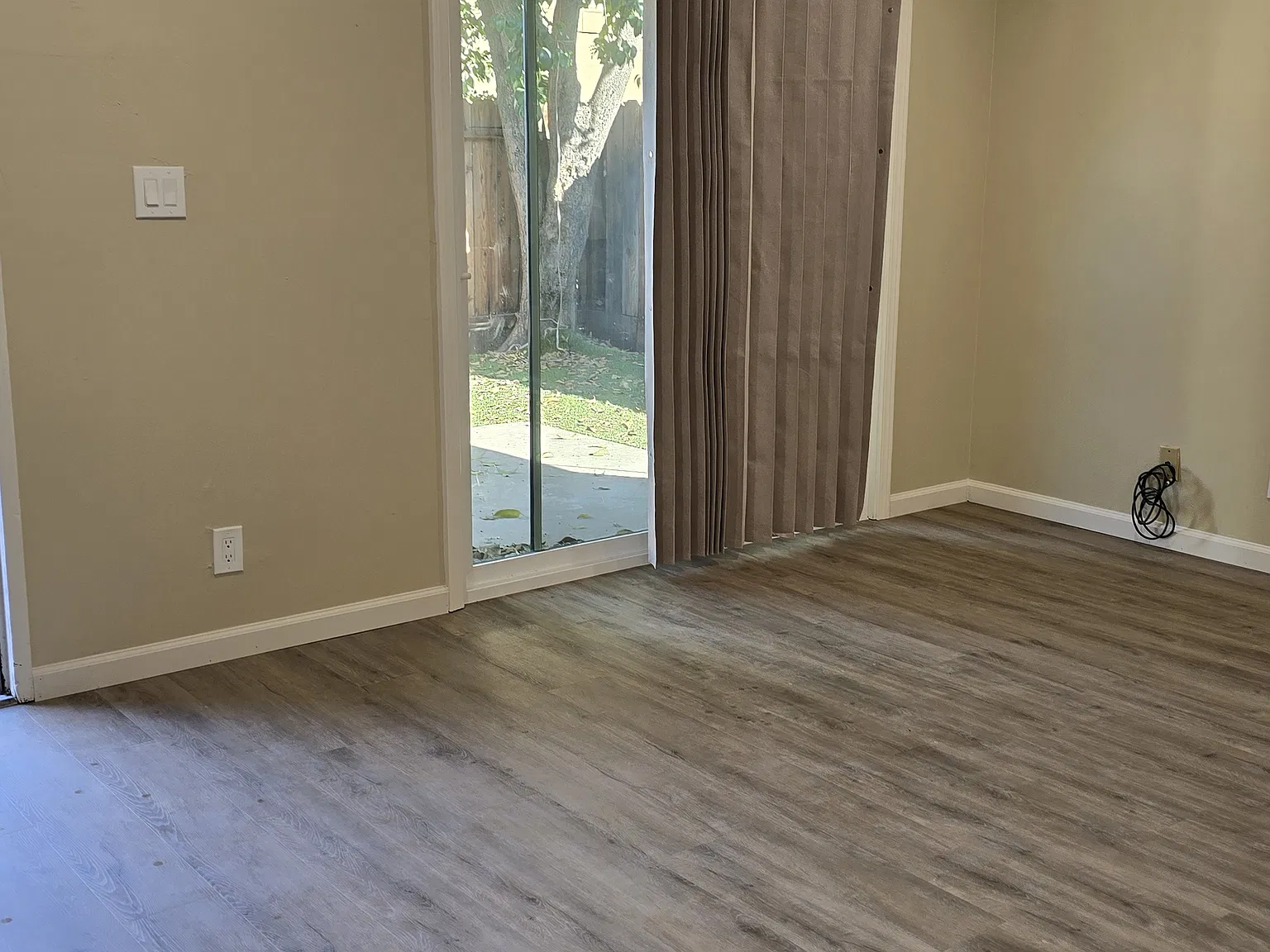 2 bed, 880 sqft, $1,650 — Photo 3