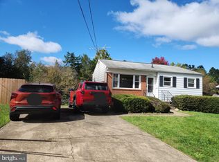 14748 Arizona Ave, Woodbridge, VA 22191