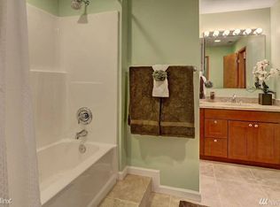 320 221st St SE, Bothell, WA 98021