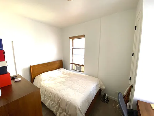 Rented by Corcoran | media 19