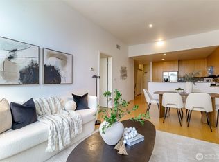 17 W Mercer Street #301, Seattle, WA