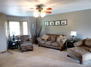 817 S Saunders St, Maryville, MO 64468