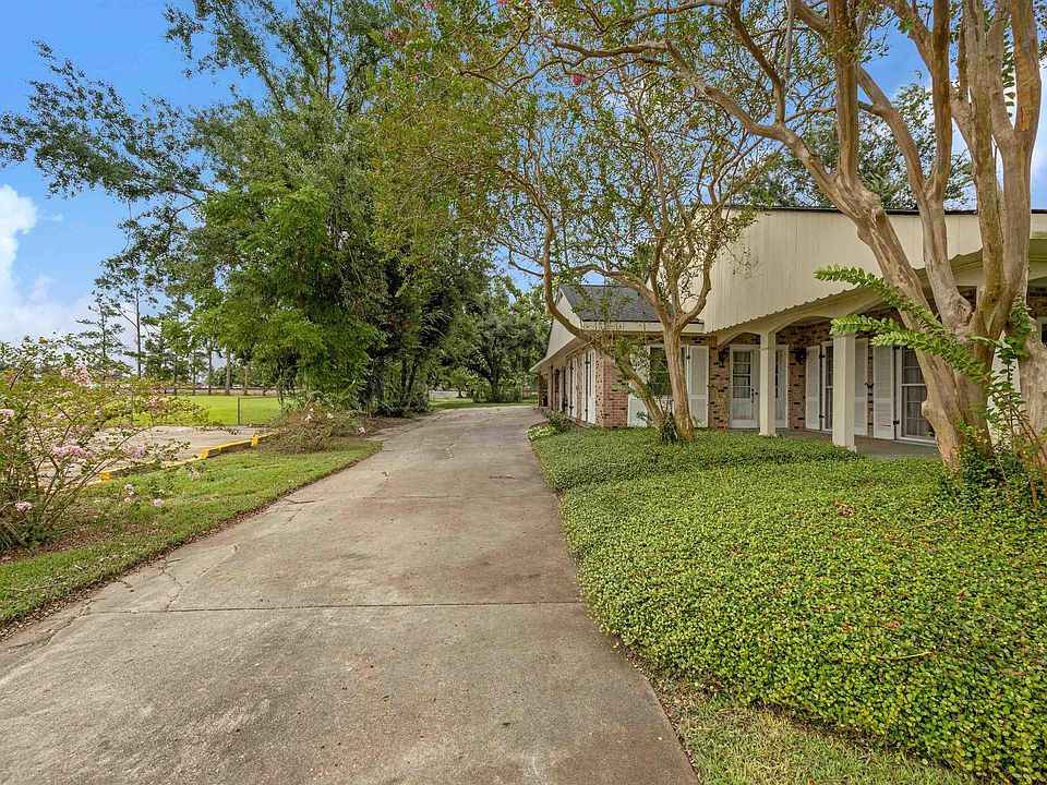 1923 W Main St, Lutcher, LA 70071 Zillow