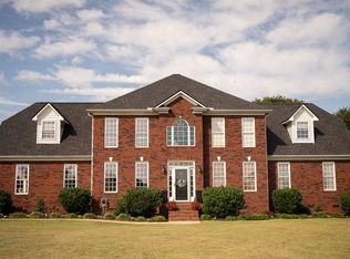 296 Louis Ln, Cowpens, SC 29330