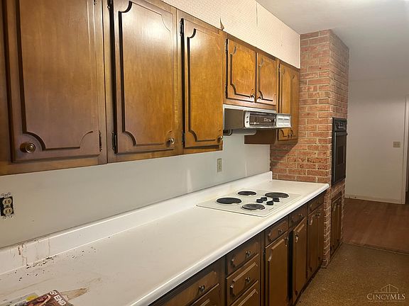 4th image of 129 Lanewood Dr