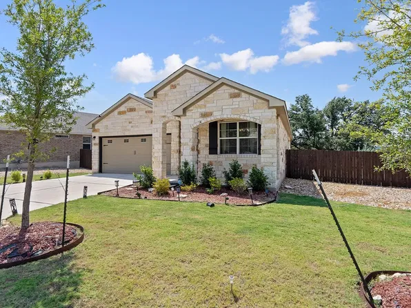 1853 Flying Horseshoe Bnd, Georgetown, TX 78628