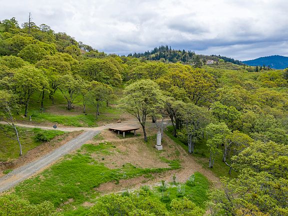 3rd image of 3727 Old Highway 99 Hwy S